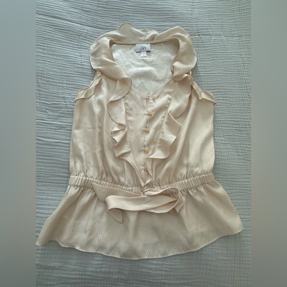 LOFT Light Cream Ruffle Tie-Waist Sleeveless Blouse